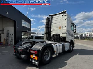 Volvo 460 GLOBETROTTER XL - Image 3