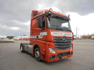 Mercedes-Benz 1842 LS NL TRUCK - Image 3