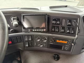 Volvo 8x4 Tridem EEV / NCH cable system / HMF 2620 K5 (Year: 2016) - Image 12
