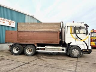 Scania R143-450 V8 STREAMLINE 6x2 FULL STEEL KIPPER (MANUAL GEARBOX / FULL STEEL SUSPENSION / 10 TIRES / ROBSON DRIVE / MECHANICAL PUMP & INJECTORS) - Image 4