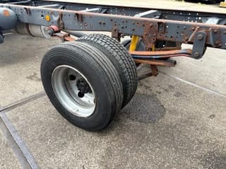 Mercedes-Benz 914 4x2 FULL STEEL CHASSIS (6-CILINDER / MANUAL GEARBOX / FULL STEEL SUSPENSION) - Image 6