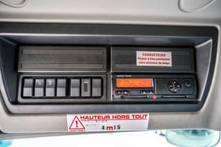 Renault PREMIUM 270 DXI+DHOLLANDIA - Image 22