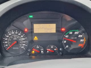 Iveco 160 210 - Isotherm box - Zepro loadlift - Low KM - Airco - Camera - Image 14