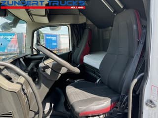 Volvo 460 GLOBETROTTER XL - Image 5