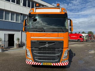 Volvo 540, 8X4, 666274 KM, INTARDER TUV 24-02-2026 - Image 2