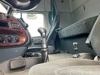 DAF XF SPACECAB 6x2 WITH HOOK-ARM SYSTEM (EURO 3 / ZF16 MANUAL GEARBOX / ZF-INTARDER / STEEL-/AIR SUSPENSION / AIRCONDITIONING) - Image 9