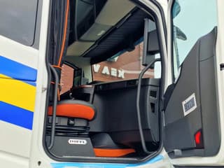 Volvo FH 2025 - 16.780 Aero XL 6x2/4 - New - Full spec - Retarder - I parkcool - Performance - Leather -BUFFL interior afbeelding 24