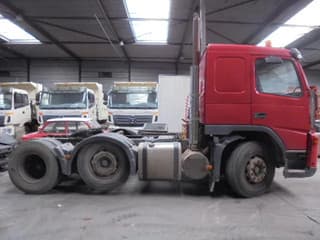 Volvo 380 ENGINE NOT OK ONLY PARTS NL TRUCK - Image 4