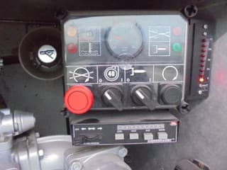 Mercedes-Benz 1124 F - Image 9