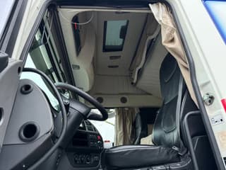 DAF 6X2 - EURO 6 + RETARDER + ZEPRO LIFT + REMOTE - Image 14