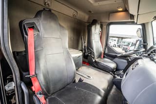 Renault D250 16T.- 36000 KM +DHOLLANDIA 2T. - Image 16