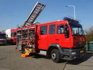 MAN 250 godiva pump with holmatro set - Thumbnail 1