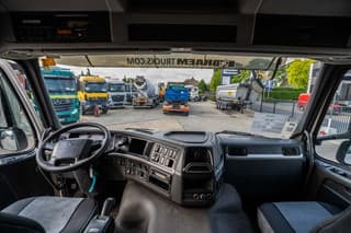 Volvo FM 460 GLOB - Image 13