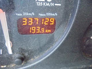 DAF 75 240 6X2 - Image 10