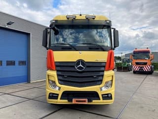 Mercedes-Benz 3351 6x4 - Image 3