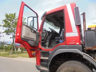 Terberg 6X6 MANUAL TRANSMISSION NL TRUCK - Image 7