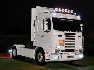 Scania R143-500 V8 4x2 Streamline - Retarder - Leather - Alloy wheels - Custom Bumper - Airhorns - Lightbar - Image 35