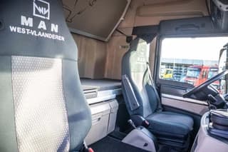 MAN 35.420 BL-8X4-4 +HIAB 188 E-2 - Image 9