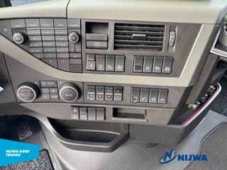 Volvo 460 4x2 I-Save + Schuifschotel - Image 22