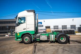 Volvo 500 +KIPHYDR. - Image 6