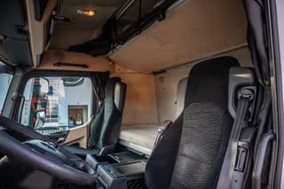 Mercedes-Benz 2548-6x2+VOITH - Image 13