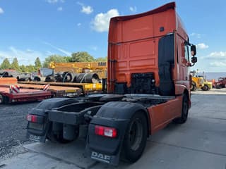 DAF 4X2 EURO 6 SKIRTS STANDKLIMA - Image 4