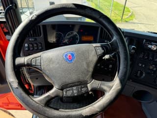 Scania R560 V8 8X2 + EFFER CRANE 1550 6S + FLYJIP 6XHYDR + REMOTE + WINCH - Image 23