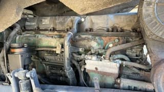 Volvo 440 - Image 21
