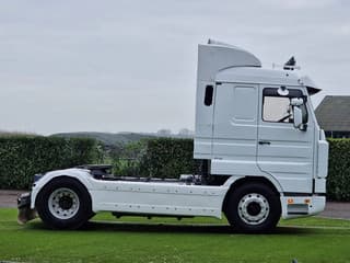 Scania R143-500 V8 4x2 Streamline - Retarder - Leather - Alloy wheels - Custom Bumper - Airhorns - Lightbar - Image 9