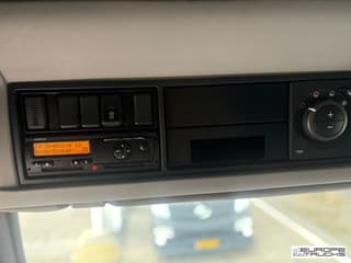 Volvo 420 - Image 11