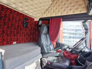 Scania S500 NGS Highline 4x2 - Retarder - Night clima - Full air - Custom interior - Full spoiler - 2 tank - Image 23