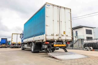 Renault T460+E6 - Image 11
