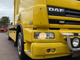 DAF Towtruck Depannage Lier Brille Sleeper 640x242x104 cm - Image 12