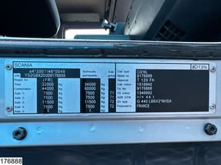 Scania 440 8x2, EURO 5, Fassi, Retarder, Remote - Image 11