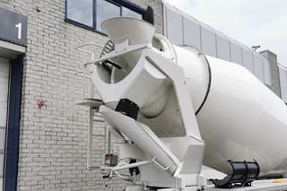 MAN 41.400 BB CH Concrete Mixer (2 units) - Image 10