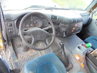 DAF 8X4 - Image 17