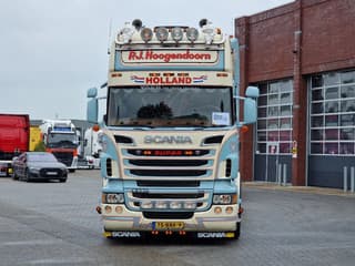 Scania R620 Topline 8x4 - Retarder - Full air - Custom interior - Show truck - HUB reduction - Image 2