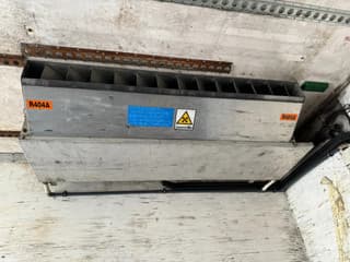 Volvo 12.420 6X2 - EURO 3 + HANGER NETAM-FRUEHAUF + THERMOKING + DHOLLANDIA LIFT - Image 8