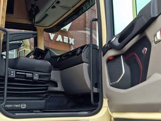 Scania R580 V8 NGS Highline 6x2 - PTO/Hydraulic - 2.95 WB - Retarder - Night clima - Custom interior - Image 28