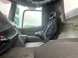 DAF ATI 4x2 FULL STEEL KIPPER (EURO 2 / MANUAL GEARBOX / FULL STEEL SUSPENSION / P.T.O.) - Image 9