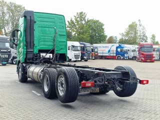 Volvo 13.460 Globetrotter 6x2 - Chassis - 4.60 WB - HUB Reduction - LNG - Image 5