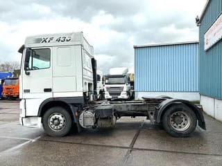 DAF XF SPACECAB (EURO 3 / ZF16 MANUAL GEARBOX / ZF-INTARDER / AIRCONDITIONING) - Image 5