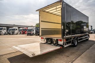 Renault D250 16T.- 36000 KM +DHOLLANDIA 2T. - Image 6