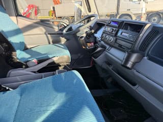 FUSO 7C15 / Hiab 045-1 / Glass Transport - Image 15