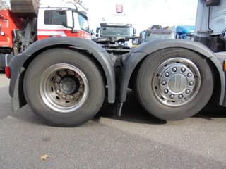 DAF 6X2 - Image 4