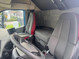 Volvo 420 4X2 ADR EURO 6 ALCOA - Image 10