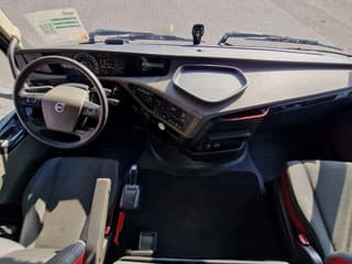 Volvo 13.540 Globetrotter 6x2 - Full air - VEB+ - Led - Image 12