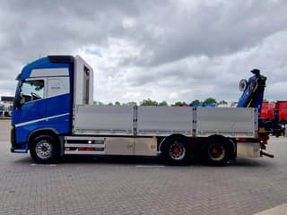 Volvo 13.540 Globetrotter 6x4 - HMF 1920K with remote year 2019 - Full air - Leather - Image 30