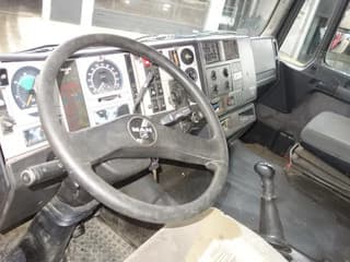 MAN 410 8x4 kipper,manual feulpomp,steel kipper - Image 16