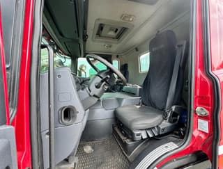 Scania P320 EURO 5 FULL AIR DAY CAB LOW DECK 615.000 KM HOLLAND TRUCK - Image 7